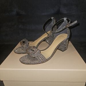 Alexandre Birman Knotted Block Heel Sandals - Silver Glitter